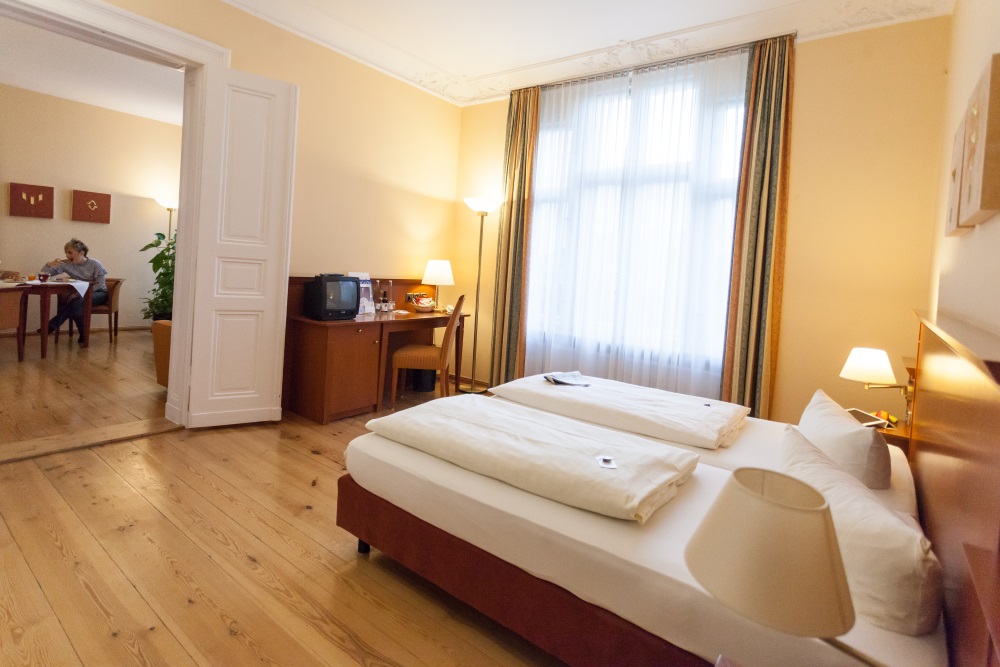 Hotel Rooms With Mediterranean Flair Hotel Augustinenhof